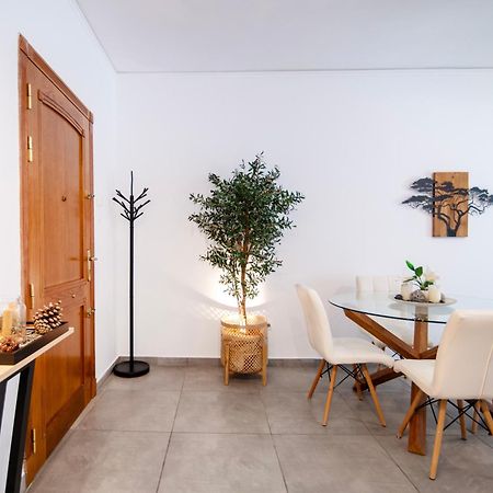 Michael'S Seaside Homely Apartment In Βάρκιζα Εξωτερικό φωτογραφία