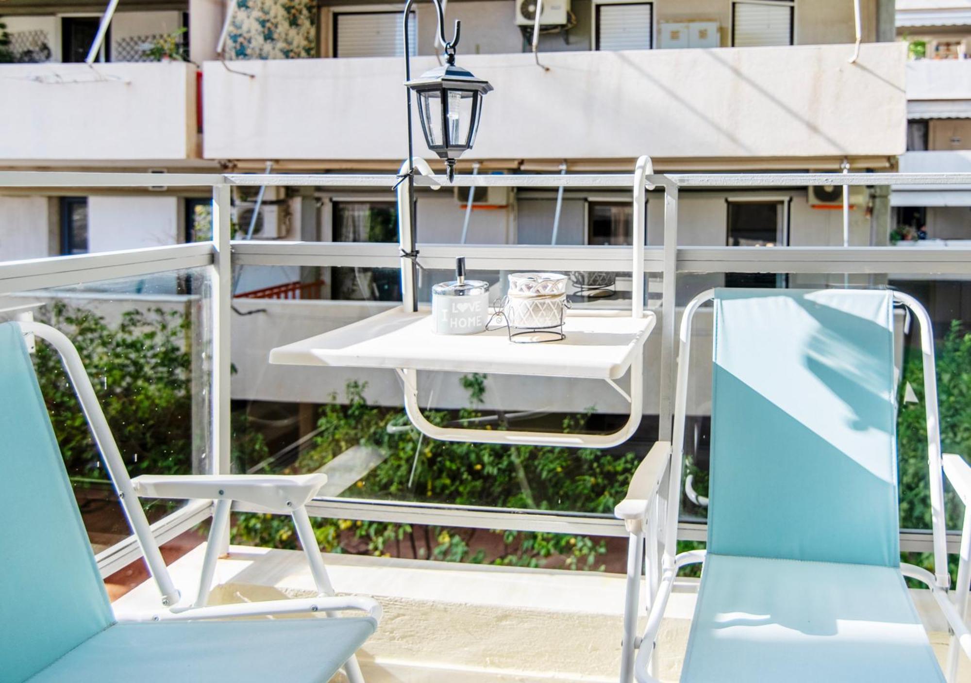 Michael'S Seaside Homely Apartment In Βάρκιζα Εξωτερικό φωτογραφία